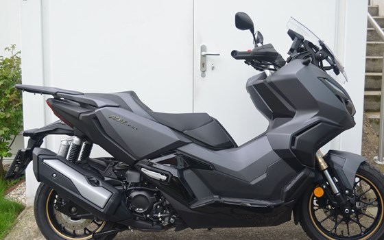 Gebrauchtmotorrad Honda ADV350 - Bild 4 Gebrauchtmotorrad Honda ADV350 - Bild 4