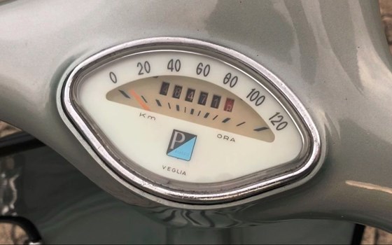 Gebrauchtmotorrad Vespa 150 GS - Bild 7