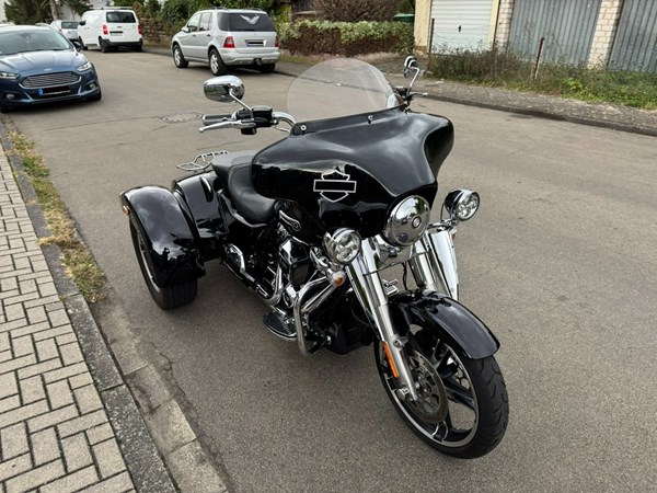 Gebrauchtmotorrad Harley-Davidson Freewheeler