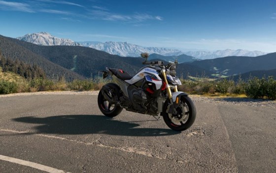 Neufahrzeug BMW R 1300 R - Bild 1