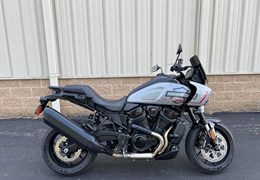 Neumotorrad Harley-Davidson Pan America 1250 ST