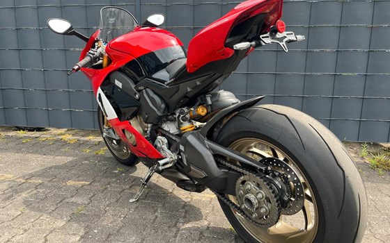 Gebrauchtmotorrad Ducati Panigale V4 S - Bild 2