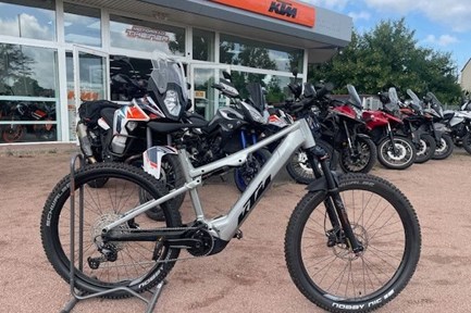 KTM Lycan