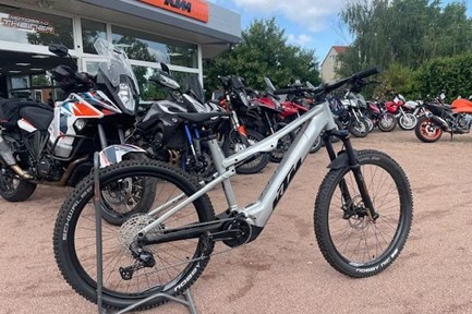 KTM Macina