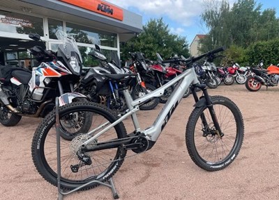 NEUFAHRZEUG KTM Macina