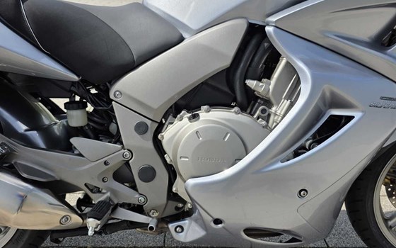 Gebrauchtmotorrad Honda CBF 1000 - Bild 8