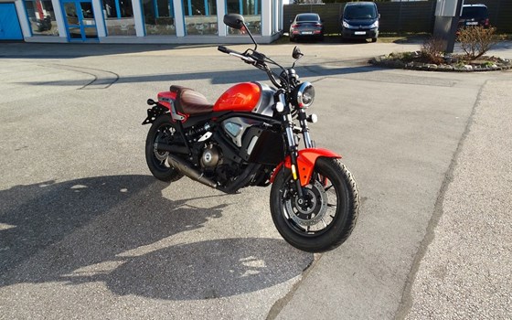 Gebrauchtmotorrad QJ Motor SRV 550 ST - Bild 2