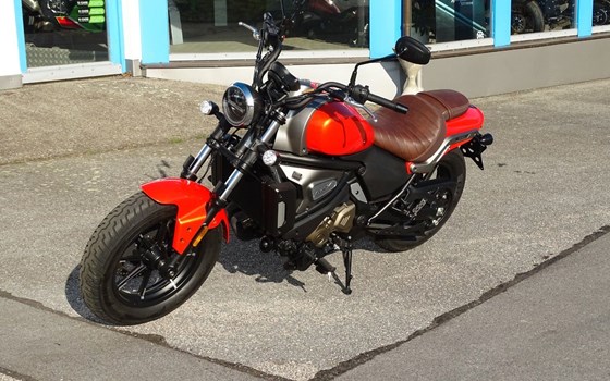 Gebrauchtmotorrad QJ Motor SRV 550 ST - Bild 3