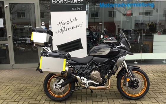 Gebrauchtmotorrad QJ Motor SRT 700 SX - Bild 19