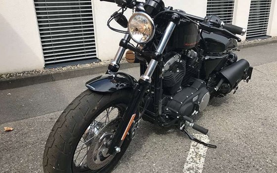 Gebrauchtmotorrad Harley-Davidson Sportster XL 1200X Forty-Eight - Bild 1