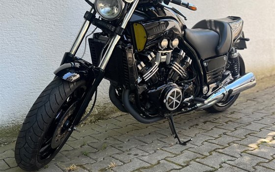 Gebrauchtmotorrad Yamaha V-MAX - Bild 2