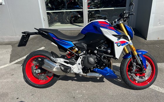Gebrauchtmotorrad BMW F 900 R - Bild 1 Gebrauchtmotorrad BMW F 900 R - Bild 1
