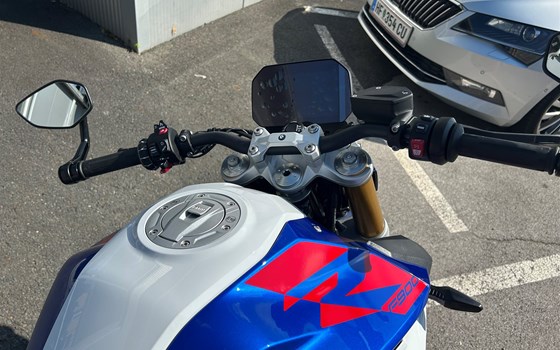 Gebrauchtmotorrad BMW F 900 R - Bild 11 Gebrauchtmotorrad BMW F 900 R - Bild 11