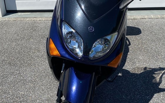 Gebrauchtmotorrad Yamaha T-MAX 500 - Bild 4 Gebrauchtmotorrad Yamaha T-MAX 500 - Bild 4
