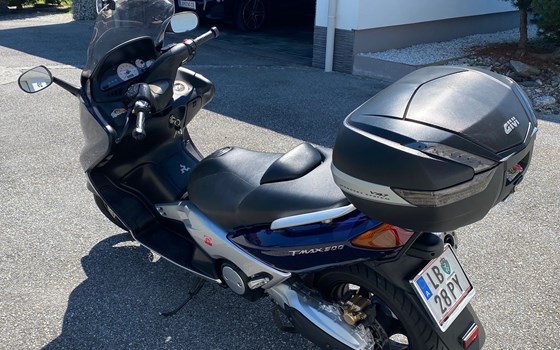 Gebrauchtmotorrad Yamaha T-MAX 500 - Bild 7 Gebrauchtmotorrad Yamaha T-MAX 500 - Bild 7