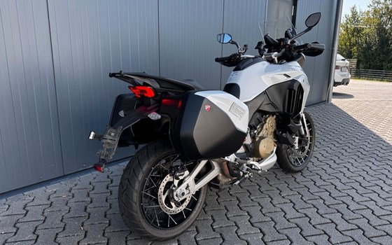Gebrauchtmotorrad Ducati Multistrada V4 S - Bild 2
