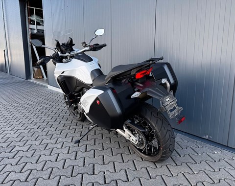 zum Vergrössern bitte anklicken!