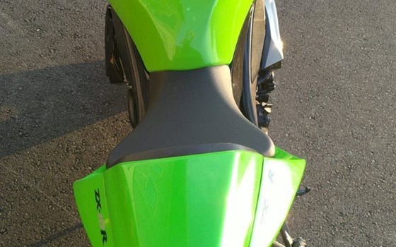 Gebrauchtmotorrad Kawasaki Ninja ZX-10R - Bild 7 Gebrauchtmotorrad Kawasaki Ninja ZX-10R - Bild 7