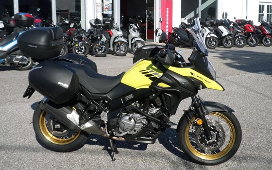 Gebrauchtmotorrad Suzuki V-Strom 650 XT - Bild 2 Gebrauchtmotorrad Suzuki V-Strom 650 XT - Bild 2