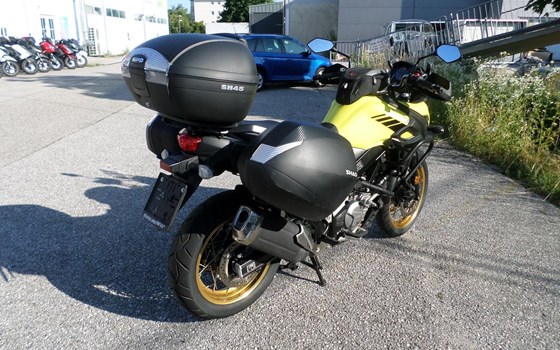 Gebrauchtmotorrad Suzuki V-Strom 650 XT - Bild 3 Gebrauchtmotorrad Suzuki V-Strom 650 XT - Bild 3