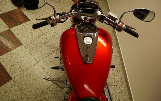Gebrauchtmotorrad Suzuki VZR 1800 - Bild 13 Gebrauchtmotorrad Suzuki VZR 1800 - Bild 13