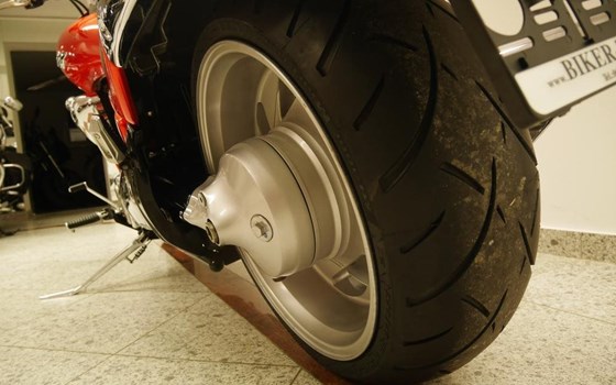 Gebrauchtmotorrad Suzuki VZR 1800 - Bild 8