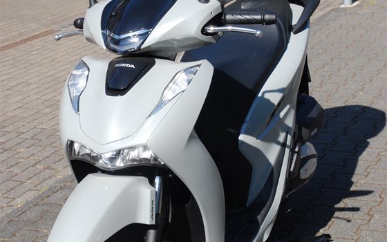 Neufahrzeug Honda SH125i - Bild 8