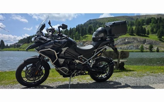 Gebrauchtmotorrad Triumph Tiger 1200 GT Explorer - Bild 1 Gebrauchtmotorrad Triumph Tiger 1200 GT Explorer - Bild 1