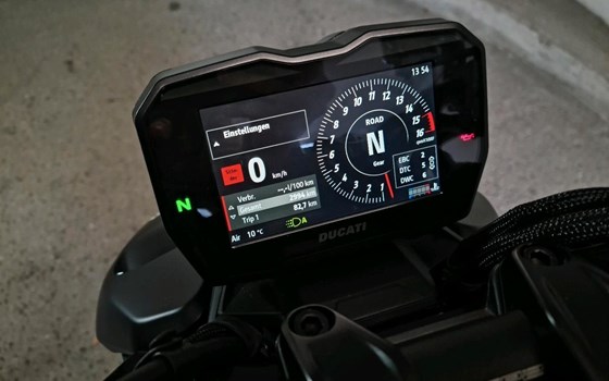 Gebrauchtmotorrad Ducati Streetfighter V4 SP2 - Bild 4