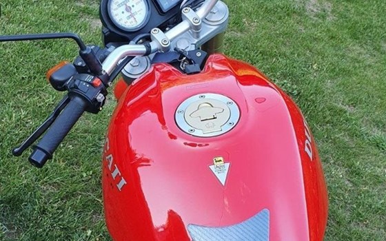 Gebrauchtmotorrad Ducati Monster 900 - Bild 5