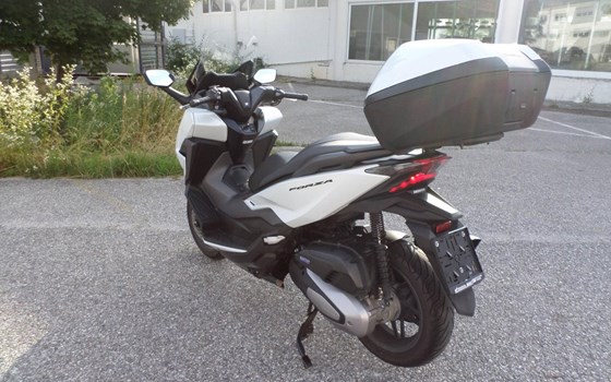 Gebrauchtmotorrad Honda Forza 125 - Bild 5 Gebrauchtmotorrad Honda Forza 125 - Bild 5