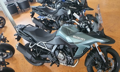 Suzuki V-Strom 800