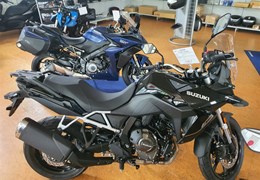 Neumotorrad Suzuki V-Strom 800
