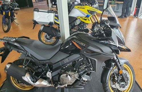 Neumotorrad Suzuki V-Strom 650 XT