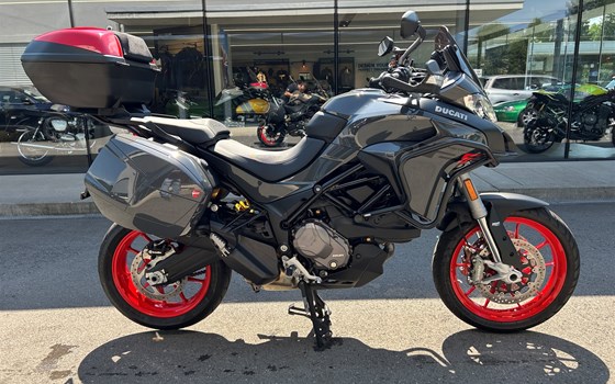 Gebrauchtmotorrad Ducati Multistrada V2 S - Bild 3 Gebrauchtmotorrad Ducati Multistrada V2 S - Bild 3
