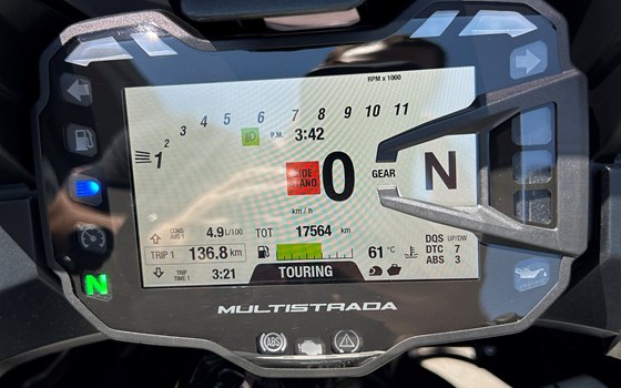 Gebrauchtmotorrad Ducati Multistrada V2 S - Bild 8 Gebrauchtmotorrad Ducati Multistrada V2 S - Bild 8