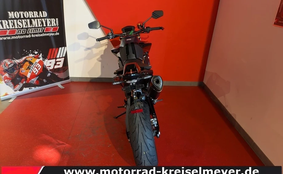 Offer KTM 890 Duke R Bild 6: Offer KTM 890 Duke R