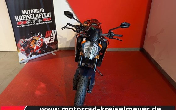 Gebrauchtmotorrad KTM 890 Duke R - Bild 2