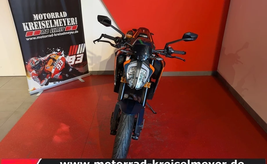 Offer KTM 890 Duke R Bild 2: Offer KTM 890 Duke R