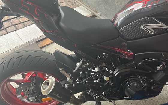 Gebrauchtmotorrad Kawasaki Z900 50th Anniversary - Bild 12