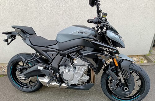 Neumotorrad CFMOTO 675NK