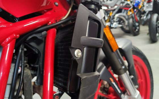 Gebrauchtmotorrad SWM Varez 125 - Bild 5 Gebrauchtmotorrad SWM Varez 125 - Bild 5