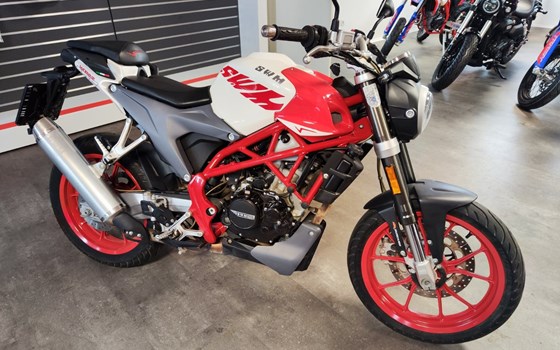 Gebrauchtmotorrad SWM Varez 125 - Bild 1 Gebrauchtmotorrad SWM Varez 125 - Bild 1