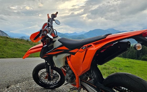 Gebrauchtmotorrad KTM 350 EXC-F - Bild 1 Gebrauchtmotorrad KTM 350 EXC-F - Bild 1