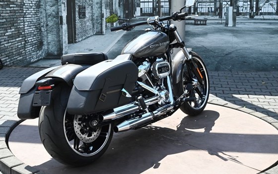 Gebrauchtmotorrad Harley-Davidson Softail Breakout 114 FXBRS - Bild 14