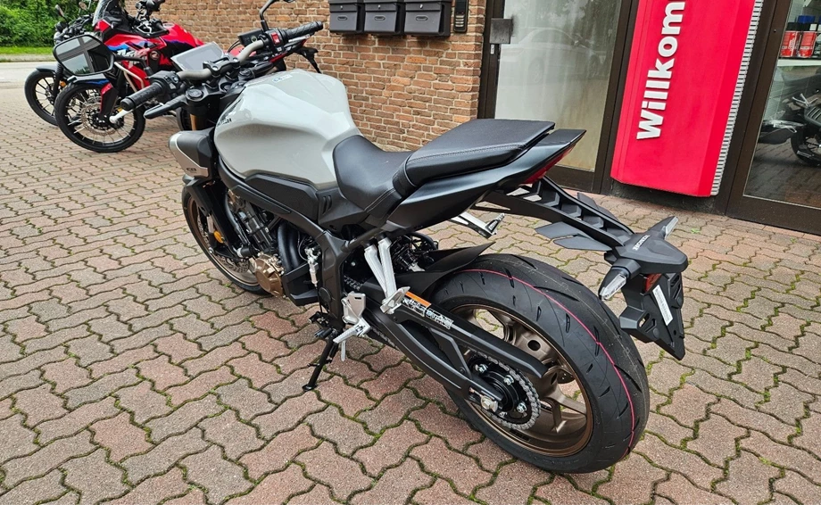 Offer Honda CB650R E-Clutch Bild 3: Offer Honda CB650R E-Clutch