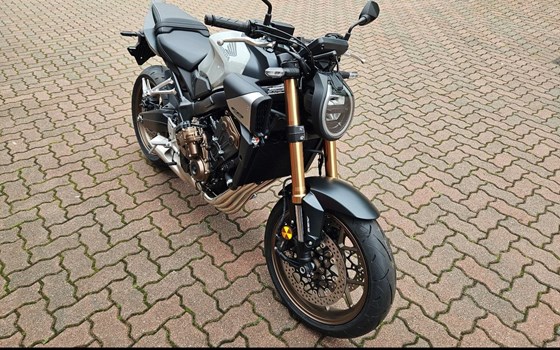 Neufahrzeug Honda CB650R E-Clutch - Bild 6