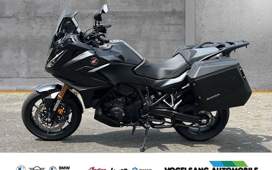 Gebrauchtmotorrad Honda NT1100 DCT - Bild 2