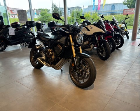 zum Vergrössern bitte anklicken!