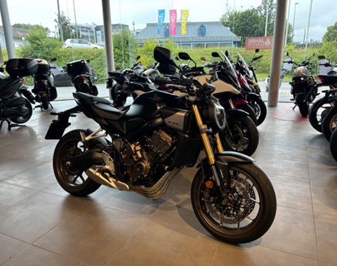 zum Vergrössern bitte anklicken!